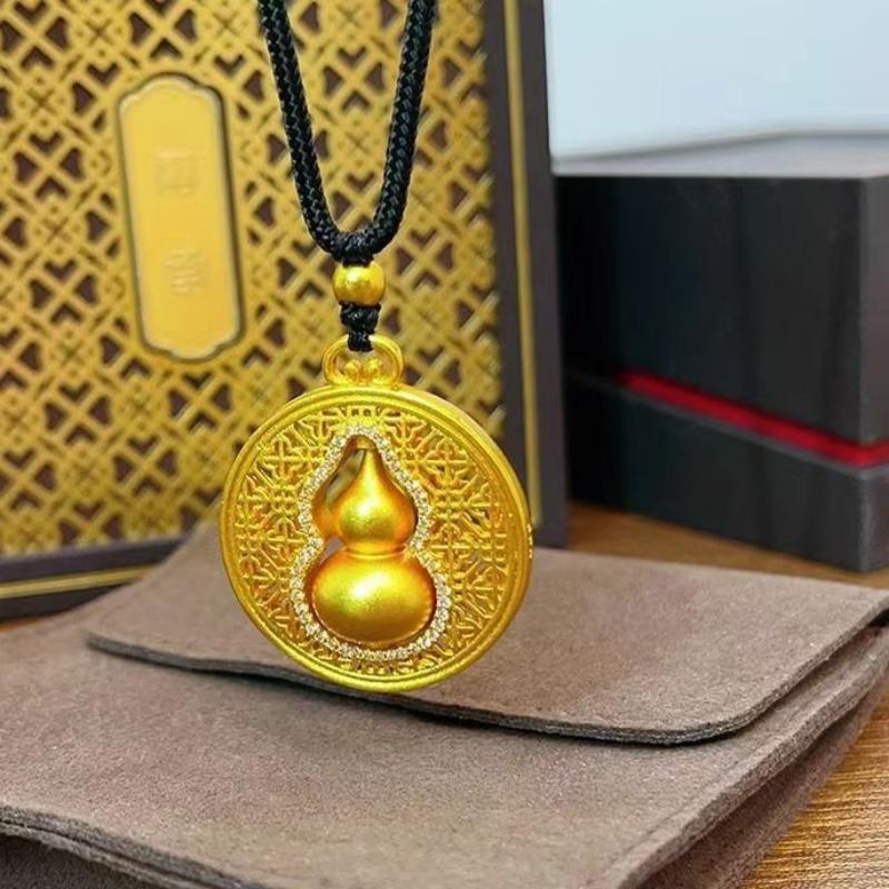 new in Chinese antique gold craftsm necklace Classical design hollowed out rotating gourd pendant wedding fine jewelry gift
