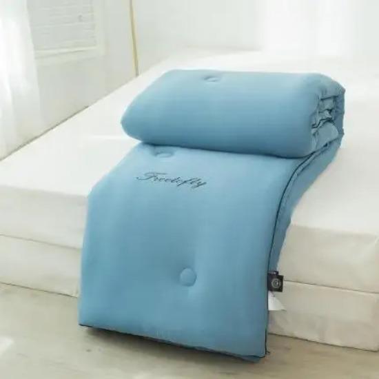 New Antibacterial Anti-mites Knitted Summer Quilt Soft and Comfortable Air Conditioner Cool Adult Thin Quilt