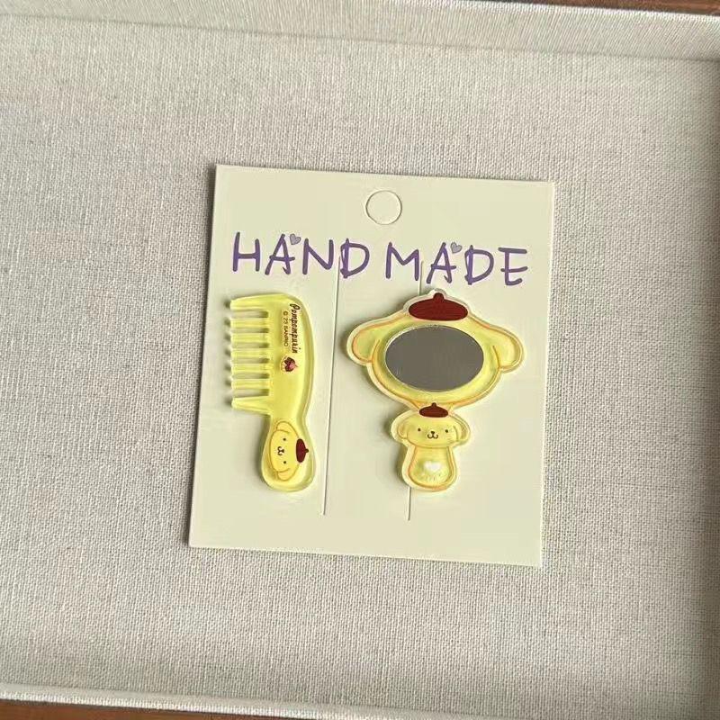 

Cartoon Mini Makeup Mirror Girl Portable Small Comb Makeup Mirror Hair Accessories