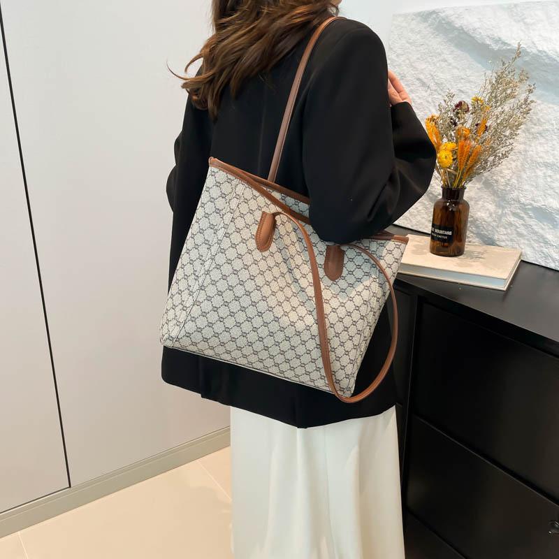 Stylish Casual Floral Print Tote Bag For Women Large Capacity Shoulder Bag In Khaki Brown White