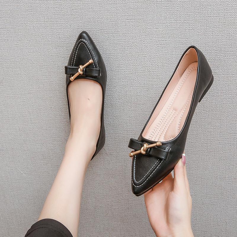 Fashion Soft Soled Pointed Single Shoes Womens Summer New Shallow Flat Shoe Womens Outer Wear Korean Version Fashion Casual Women Shoes