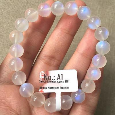 Sri Lanka Blaumondstein Armband: Cremige Eisvariante - Schmuck mit dem Stein der Frauenliebe