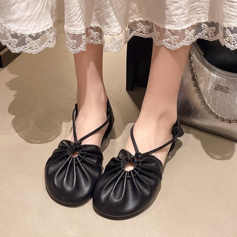 2025 Low Heel Sandals Autumn Round Toe Shallow Mouth Pleat Slip-on Non-Slip Wear-Resistant Square Heel Shoes