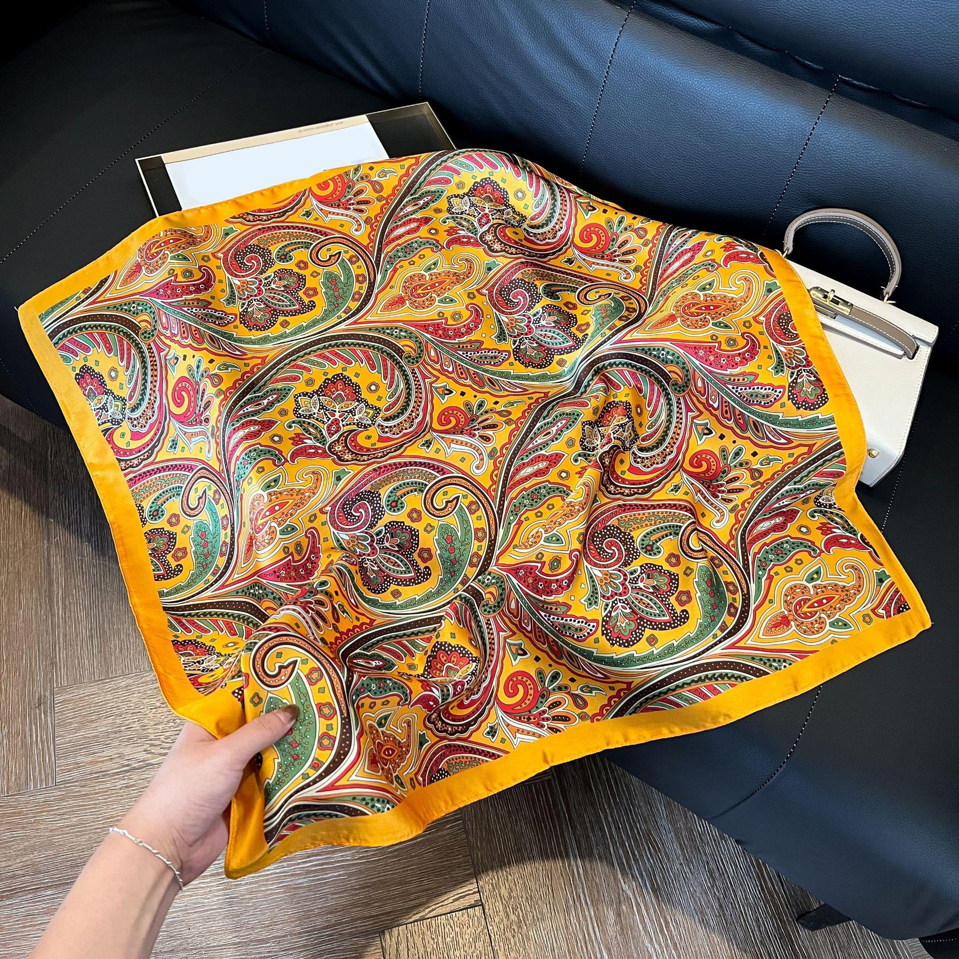 

2026 New Paisley Print Shawl Square Scarf for Women Wraps Neckerchief Female Hair Bands Ribbon Headband Bandana 70x70CM