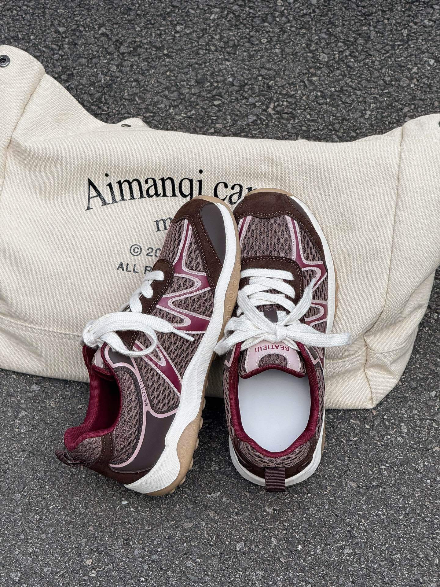 

Европейская станция кожаная сетка цветовая гамма платформа папины кроссовки женские 2025 осень новая универсальная увеличивающая рост спортивная обувь для моральной подготовки 40