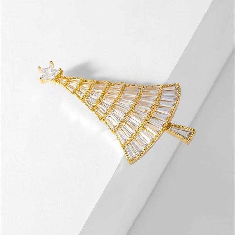 Брошь  Рождественская елка