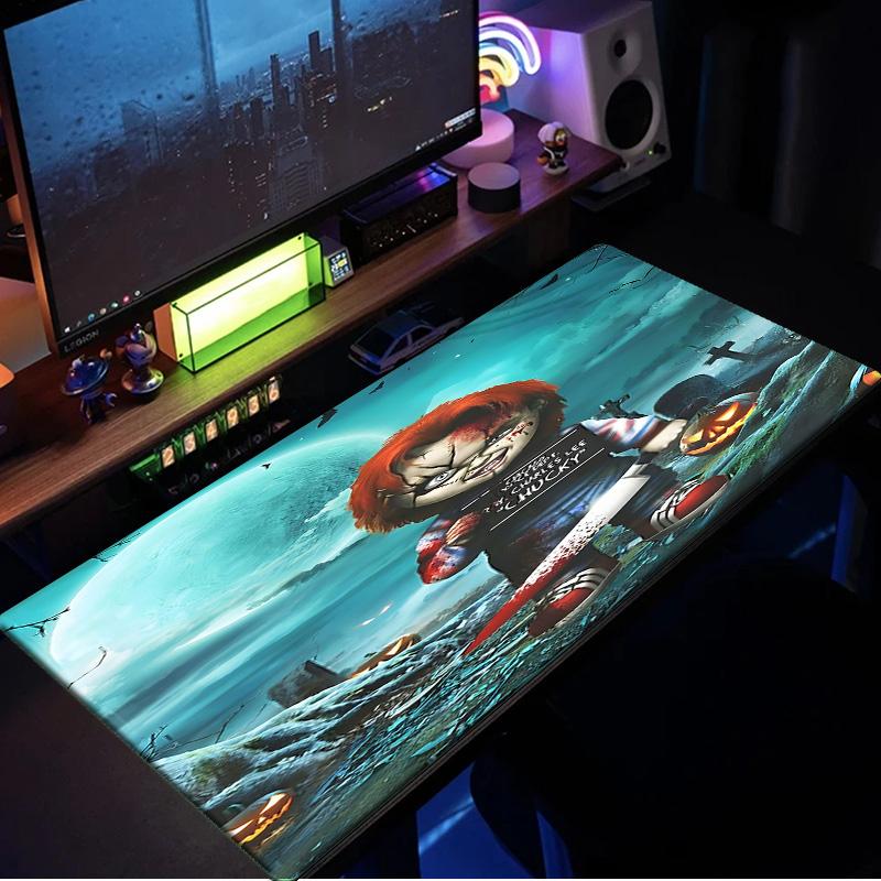 Chucky's Creepy Knife Play Mouse Pad, Rubber Base, Mouse Pad for Gamers and Office Use, Gaming Desk , Easy To Clean Mat Christmas fan gifts