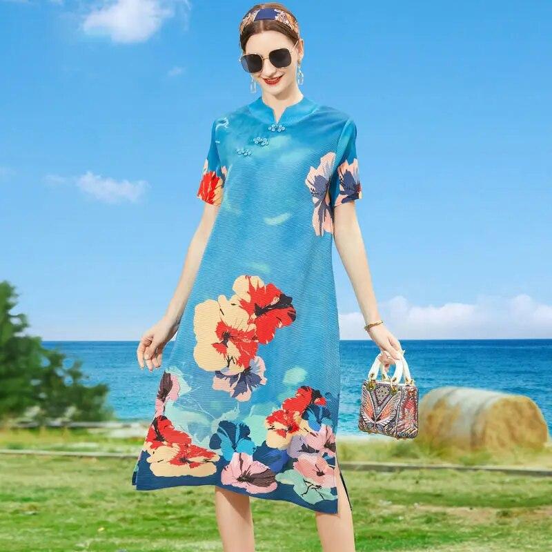 

Летнее свободное платье средней длины со складками и пряжкой для похудения в стиле ретро с воротником-стойкой и принтом XXXL синий