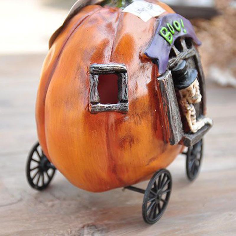 Outtown Village Landsbygdsmålning Retro Halloween Glödande Pumpavagn Prydnad Trädgård Rolig Prydnad