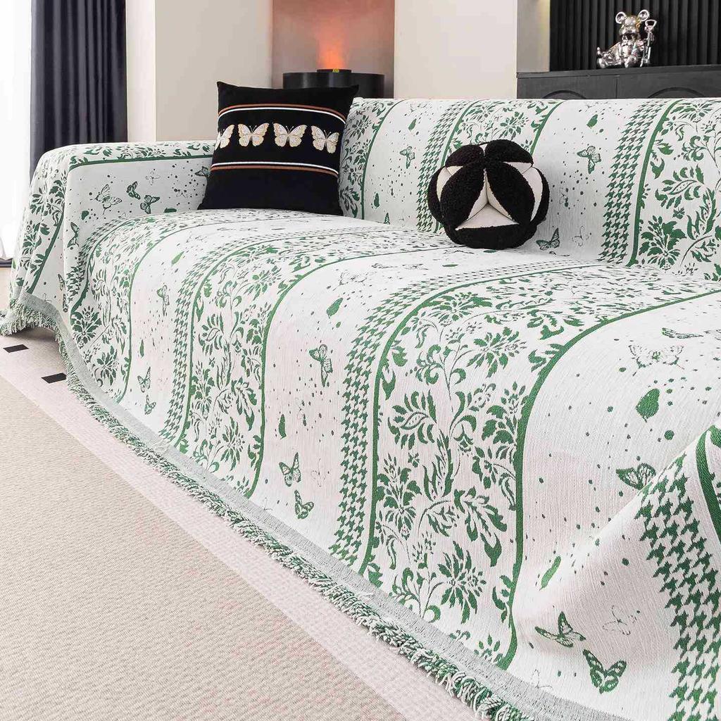 Four Seasons Universal Light Luxury Premium Sofa Cover 2025 New High-end Sofa Towel Straight Row Sofa Special Cushion
