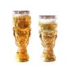 Mug à Bière Football pour Bières Artisanales Stouts et Cidres Poignée Ergonomique Verre à Bière Design Inspiré des Stades Tasse à Bière Parfaite pour les Soirées Regardage les Barbecues et