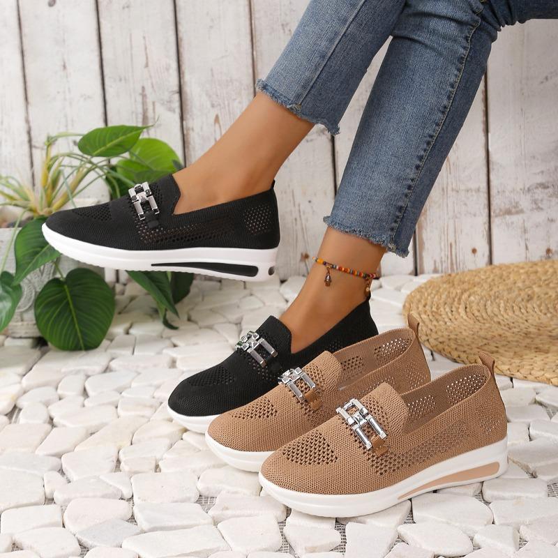 Spring new metal chain slope heel thick sole one pedal breathable and lightweight mesh large size casual single shoes women