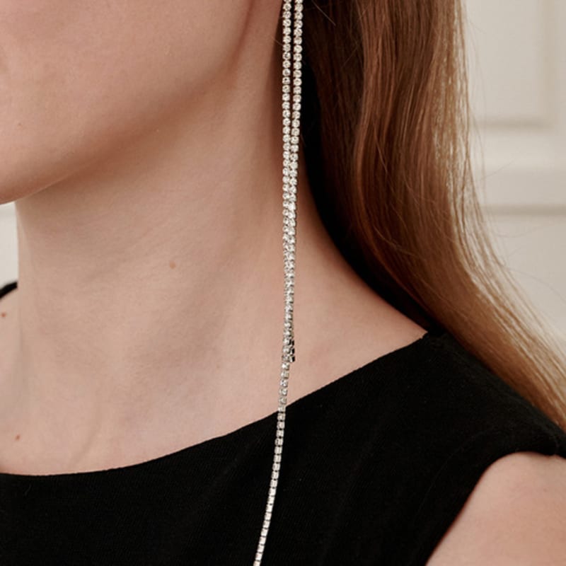 FINDELISE Ribbon Unbalance Earrings