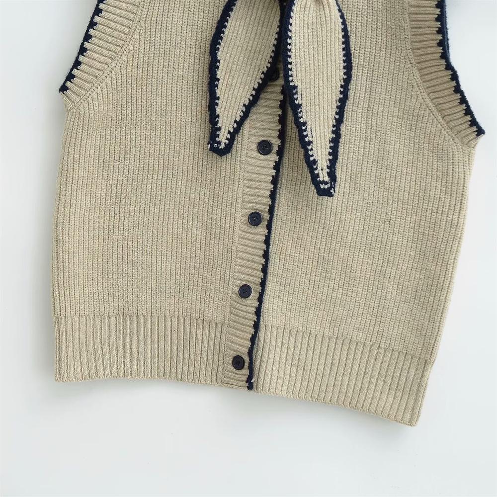 Spring 2025 Women's Sweet Bow-Collar Slim Crochet Vest