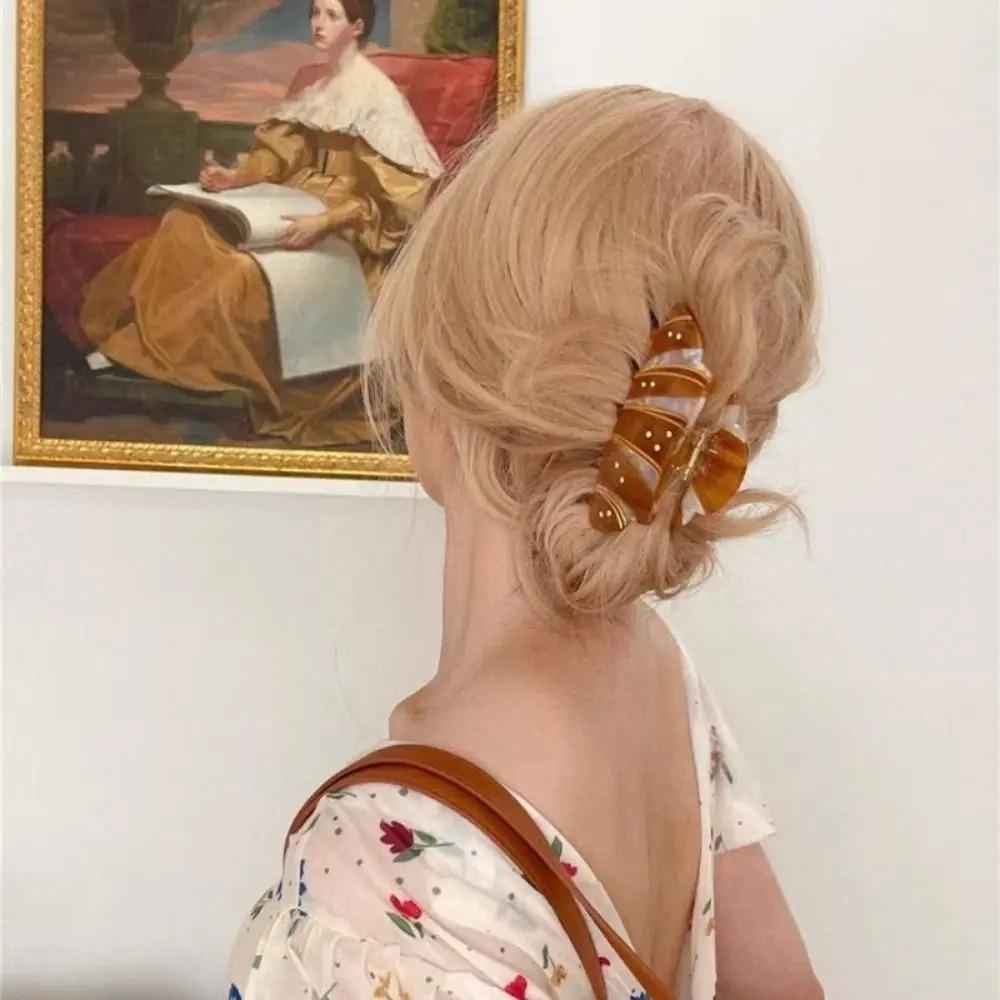 Korean Style Croissant Hair Claw French Shark Clip Cute Diamond Crab Clip  Girls