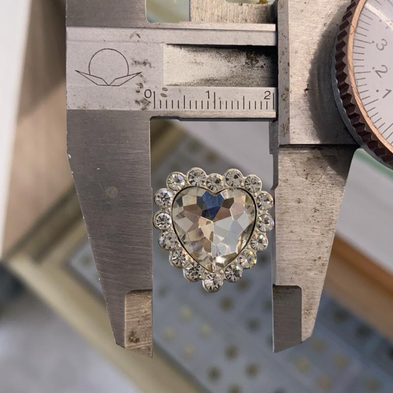 Silver Xiaoxiangfeng Love Button High-End Metal Button Jacket Clothing Accessories Versatile Button