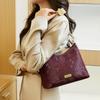 Korean and Japanese Style Light Luxury Sequin Bag for Women, Versatile for Commuting, New Fashion Shoulder and Underarm Bag