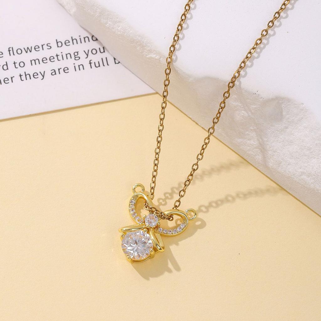 Sweet Gentle Butterfly Collarbone Chain Women Zircon Inlaid Light Luxury Niche Versatile High-end Fashion Neck Jewelry Gift