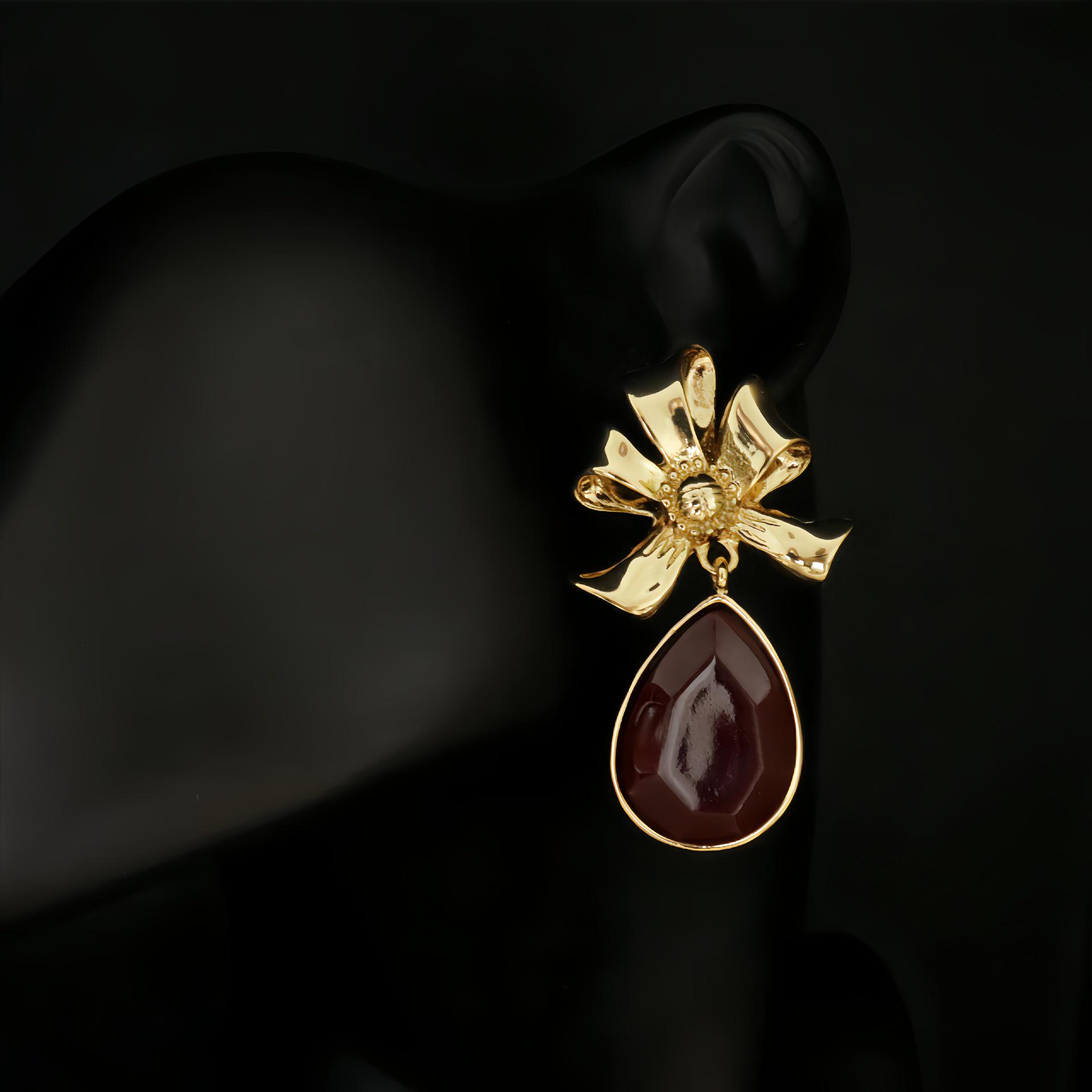 Elegant French Red Bow Geometric Earrings with Water Drop Design