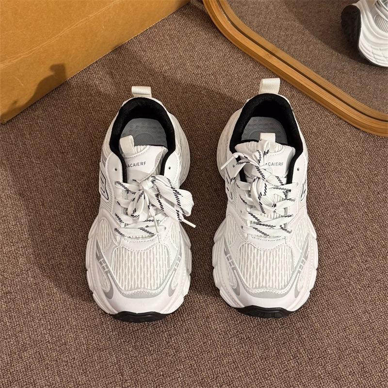 Platform dad shoes women's new fried street retro versatile Zhao Ruth height increase xl sports shoes casual