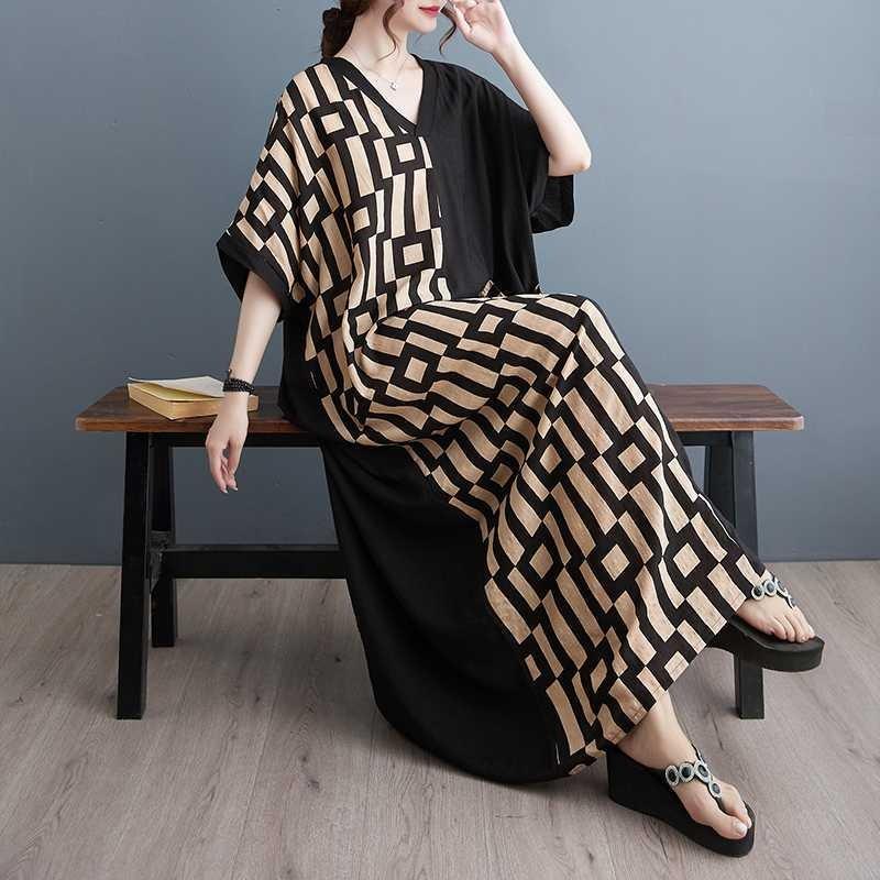 Summer New Printing Thin V-neck Short-sleeved Color Collision Splicing Black Long Dresses