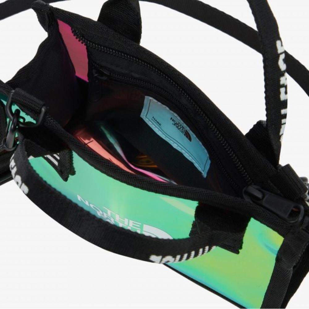 The North Face Kids Mini Tote Bag Black Nn2pr05r