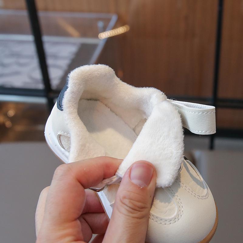 2025 Autumn/Winter Velvet Kids' Sports Shoes - Forrest Gump Style for Girls (1-6 Years)