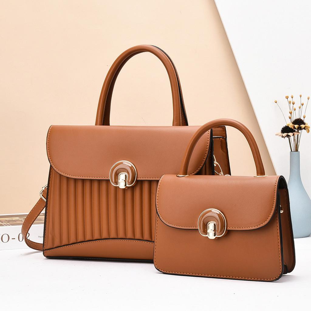 Fashion Womens Shoulder Bag Pu Leather With Soft Structure For Casual Outings