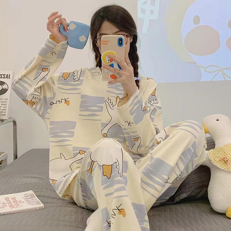 2024 Women's Cute Cartoon Pajamas Set: Spring Autumn Thermal Underwear, Plus Size Home Wear, Also Suitable for Outdoor Use