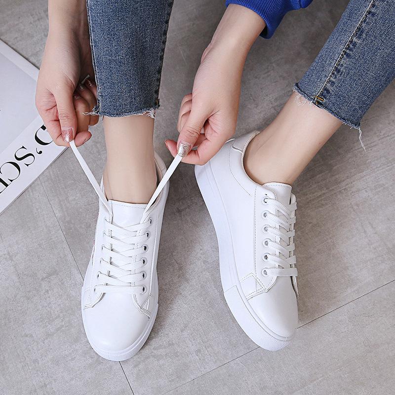 Fashion Women's Flat Floral Embroidery Lace-Up White Sneakers Casual Running Skate Shoes Breathable Lightweight Student Sport Footwear