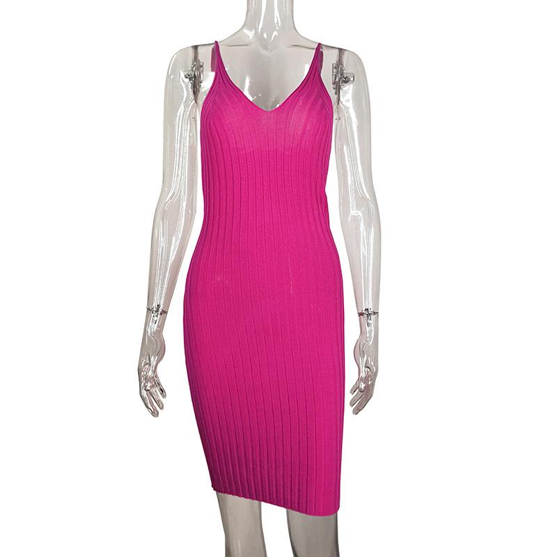 Europäische und amerikanische neue Damenbekleidung sexy Spice Girls V-Ausschnitt figurbetont und dünn gestrickt rückenfrei Trägerkleid