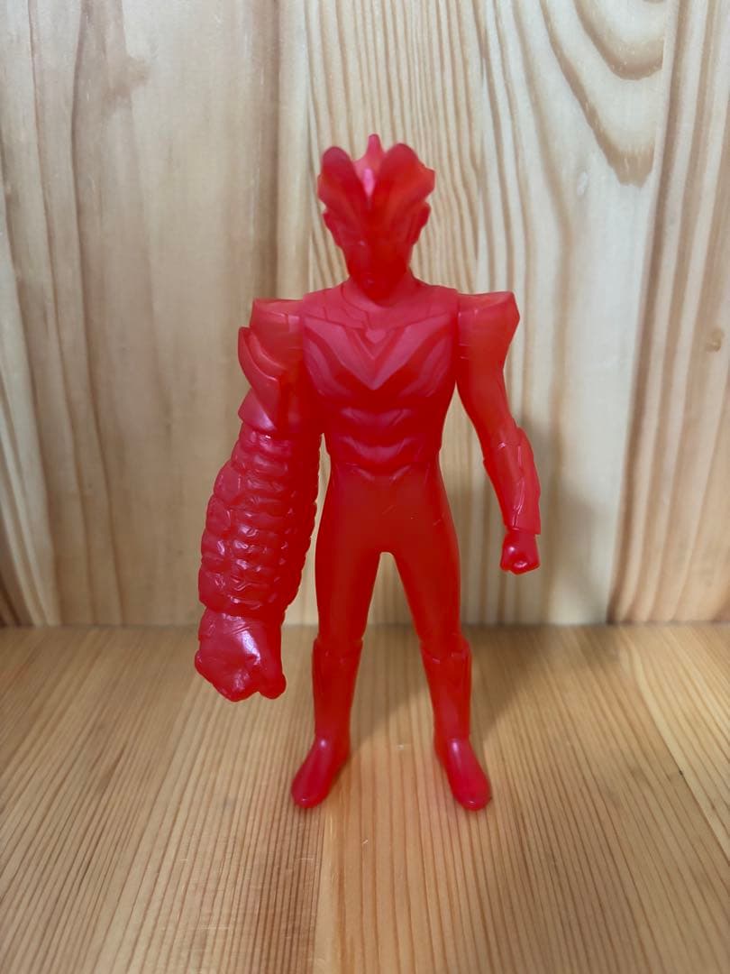 

[USED] Ultraman Victory Spark Dolls