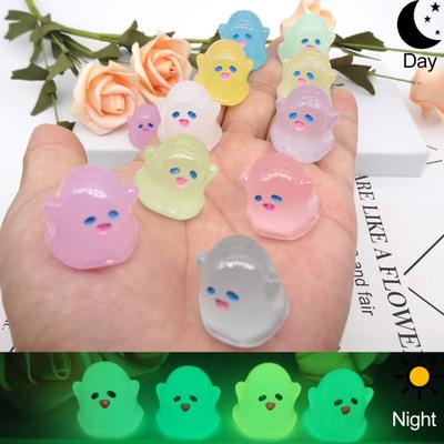 5Pcs Mini Harz Halloween Geist Figuren Nette Glow in The Dark Geist Garten Decor für