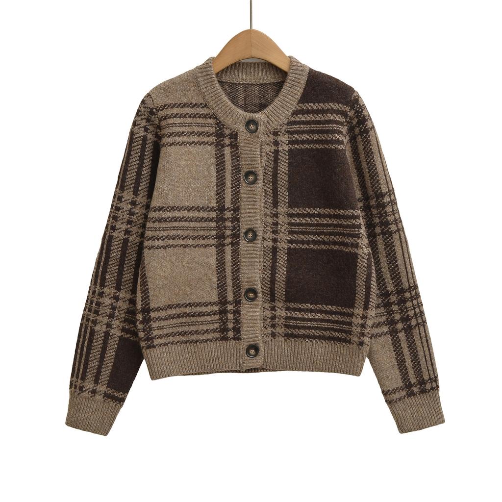 Autumn new European and American style round neck knitted jacket regular sleeve loose sweater