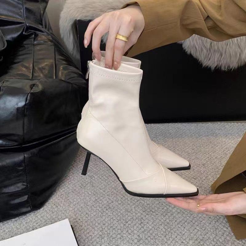 European and American Retro Pointed Autumn and Winter Short Boots Children's Temperament High Heels Patent Leather Thin Niche Pure Desire Wind 2025 Ne