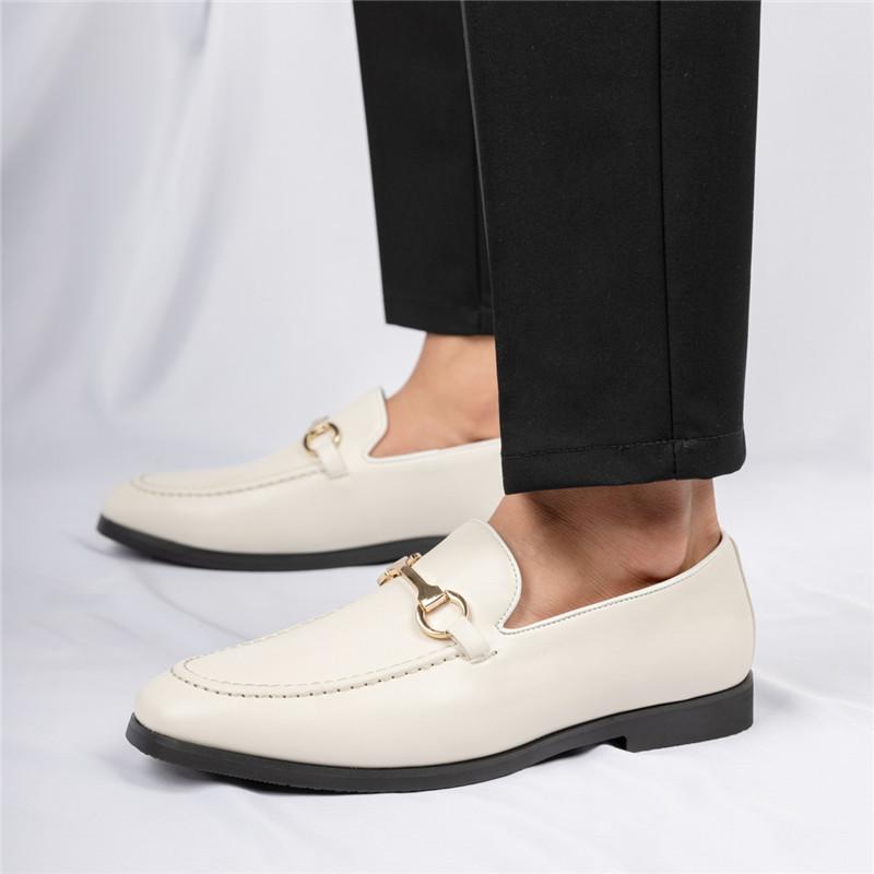 Luxury Designer New Men's black Beige Patent Leather Casual Driving Shoes Formal Wedding Dress Homecoming Zapatos Hombre