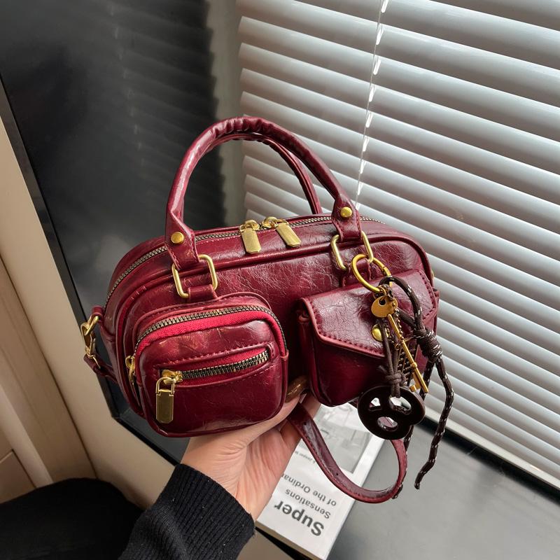 

Biker Style Y2K Top-handle Bags For Women Fashi Essentials Shoulder Cross Body Bost Bag 2026 Latest Luxury Designer Handbags 23x11.5x7cm