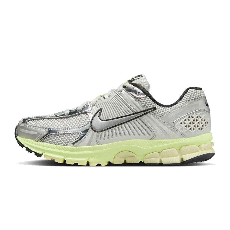 Nike Women s Zoom Vomero 5 Training Shoes 36