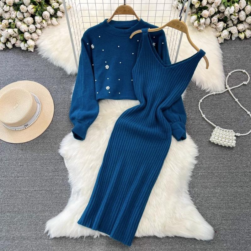 Loose knitted sweater two-piece women's clothing top autumn and winter new thin sweater set skirt