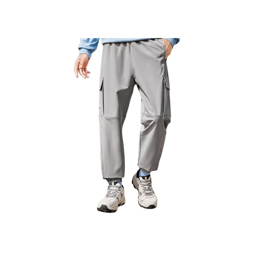 Skechers Sports Alliance Series Water-Resistant Loose Fit Solid Color Knit Joggers Men Joggers Light-Gray L324M063-040R