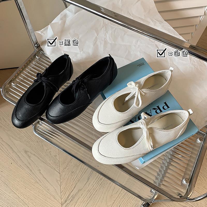 Lin Shan's home~ 34-42 temperament large size lace-up small round head nurse shoes can be worn in all seasons, new loafers