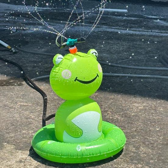 Water Sprinkler for Kids Inflatable Frog Sprinkler Family Gathering Water Game Summer Kids Water Play Toy