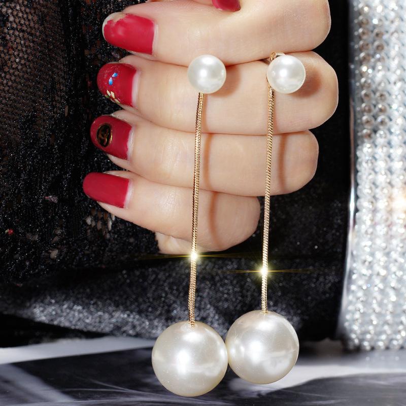 Women Shiny Rhinestone Pearl Geometric Earrings Light Luxury Elegant Temperament French Retro Palace Style Ear Jewelry For Women