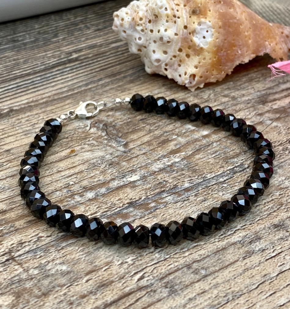 Black Crystal Tourmaline Bracelet, Empath Protection Bracelet for Women, Dainty Black Tourmaline Jewelry,