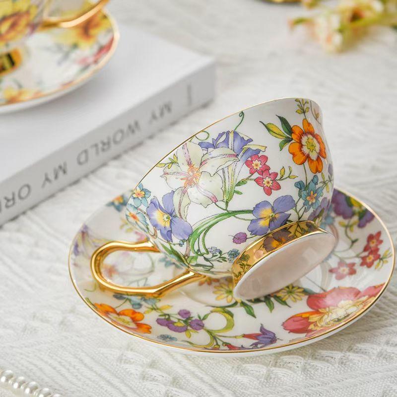 English Porcelain Coffee Mug and Saucer Floral Water Cup Creative Afternoon Tea Flower Tea Cup Home Breakfast Mug Birthday Gift