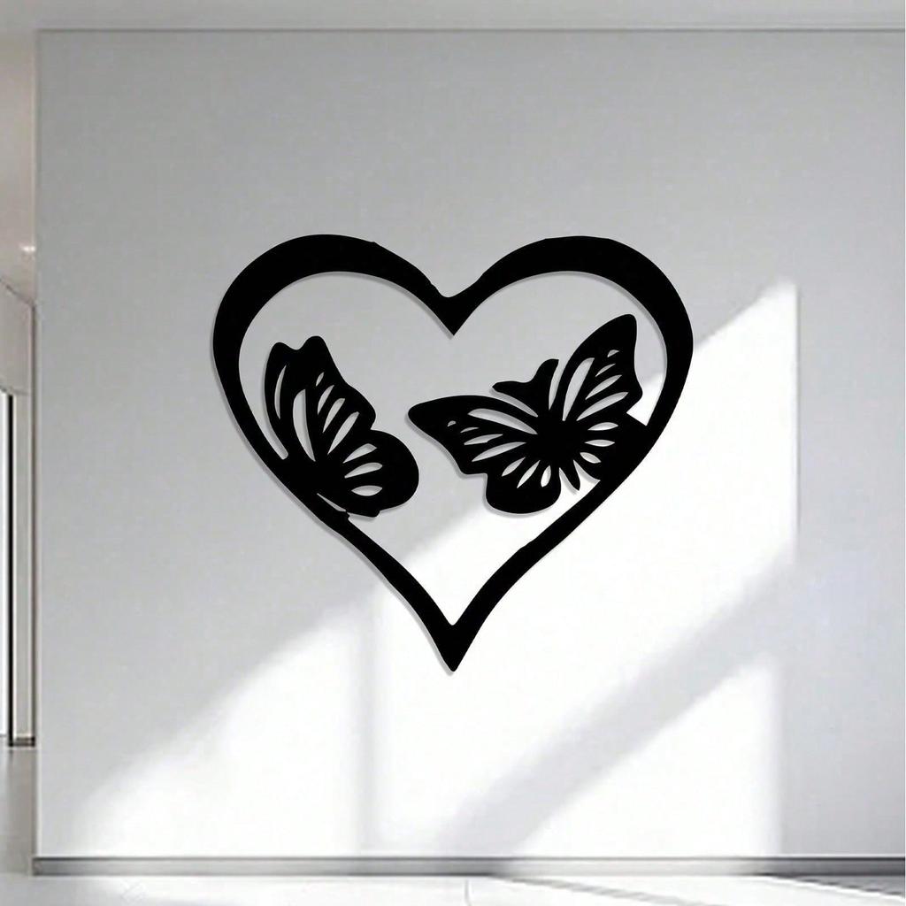 Vintage Heart Metal Wall Art Openwork Garden Sculpture Rust Finish Outdoor Hanging Decor Patio Porch Fence Nature Gift