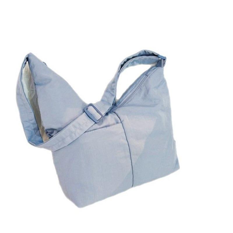 College students in class versatile casual shoulder bag women's spring new large-capacity messenger tote bag