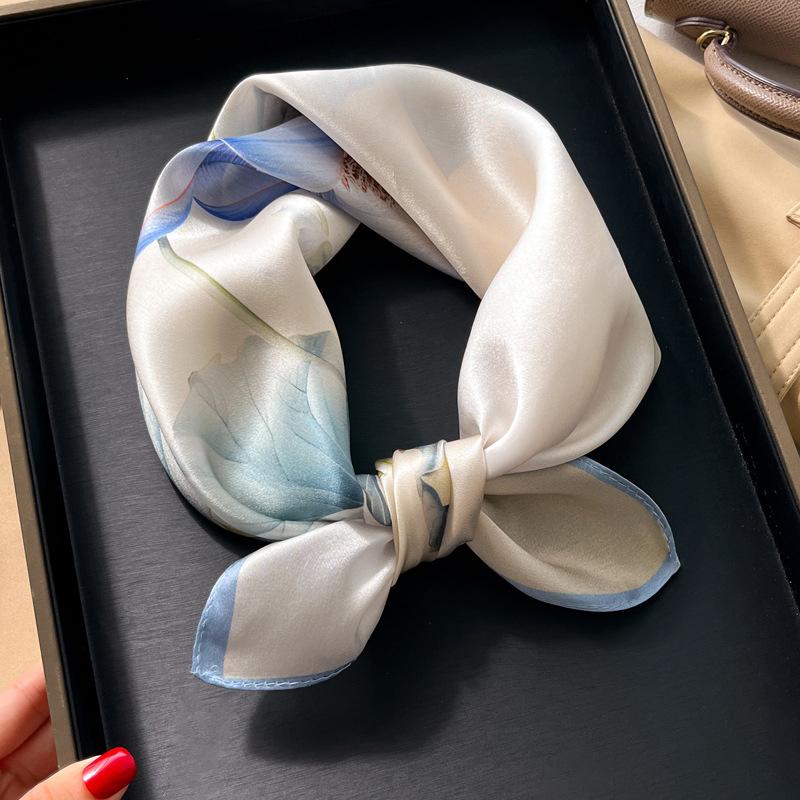 Luxury Brand 100% Real Silk Scarf Women Square Neck Tie Shawls Wraps for Ladies Foulard Scarves Pashmina Female Hijab Bandana