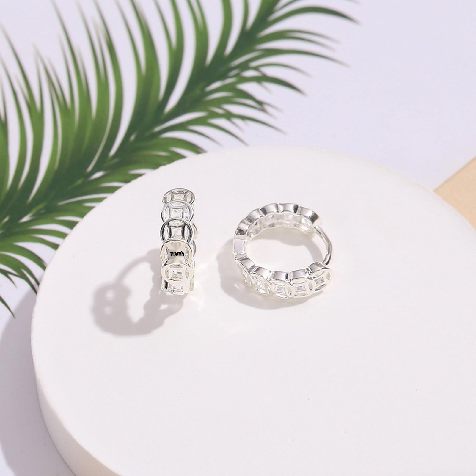 Уникальные медные серьги-каффы в виде круга с монетой в китайском стиле - Модные, простые и универсальные женские серьги Copper