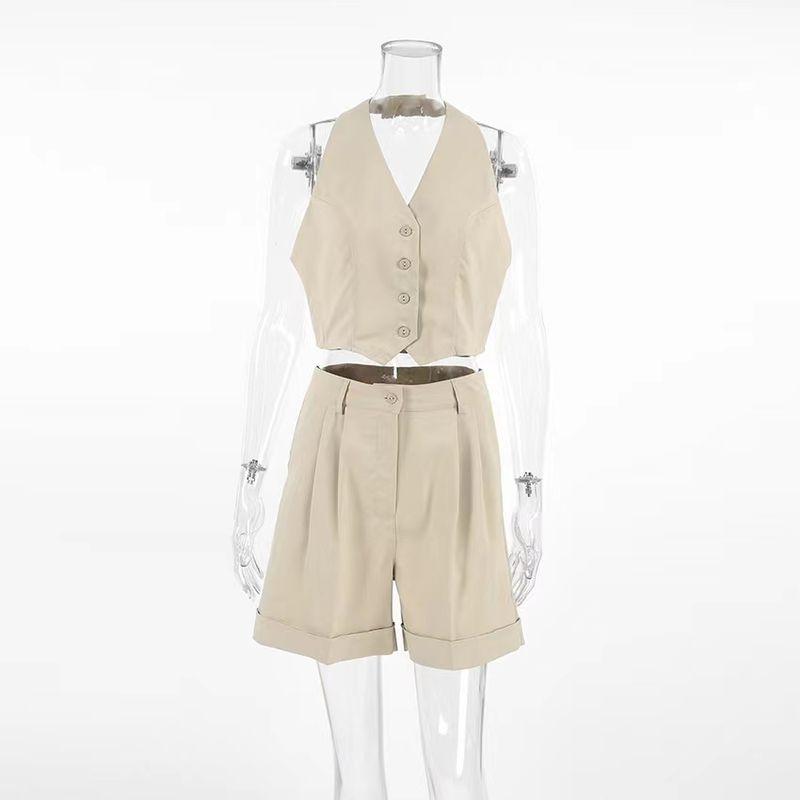 

European and American Fashion New V-neck Halter Top Shorts Set Hanging Neck Vest Shorts Set Khaki M